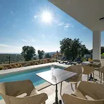 New Artec With Sea View * Marčana