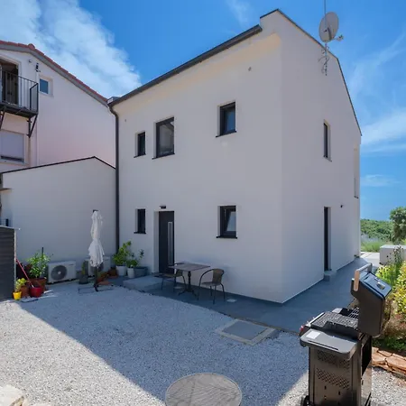 Artec With Sea View Villa