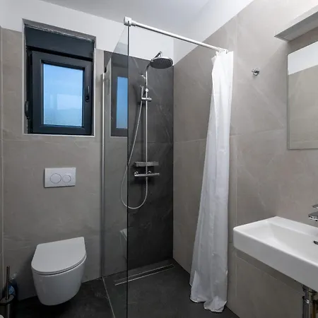Artec With Sea View Villa *