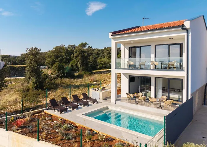 New Artec With Sea View